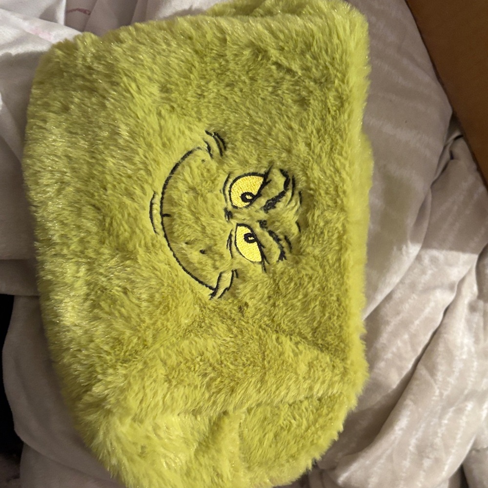 Green‎ Furry Grinch Pillow